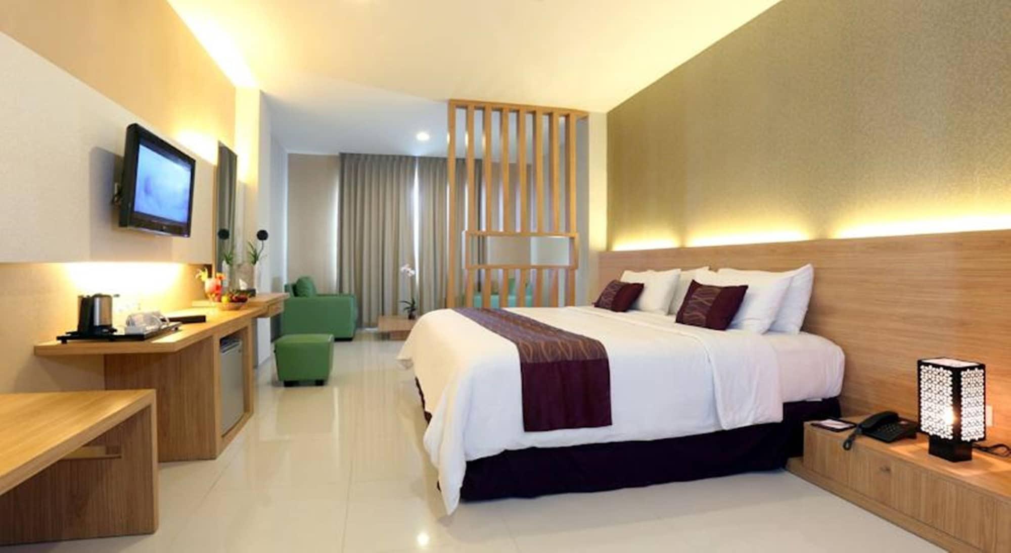 ลอมบอค พลาซ่า โฮเต็ล Hotel มาตารัม ภายนอก รูปภาพ