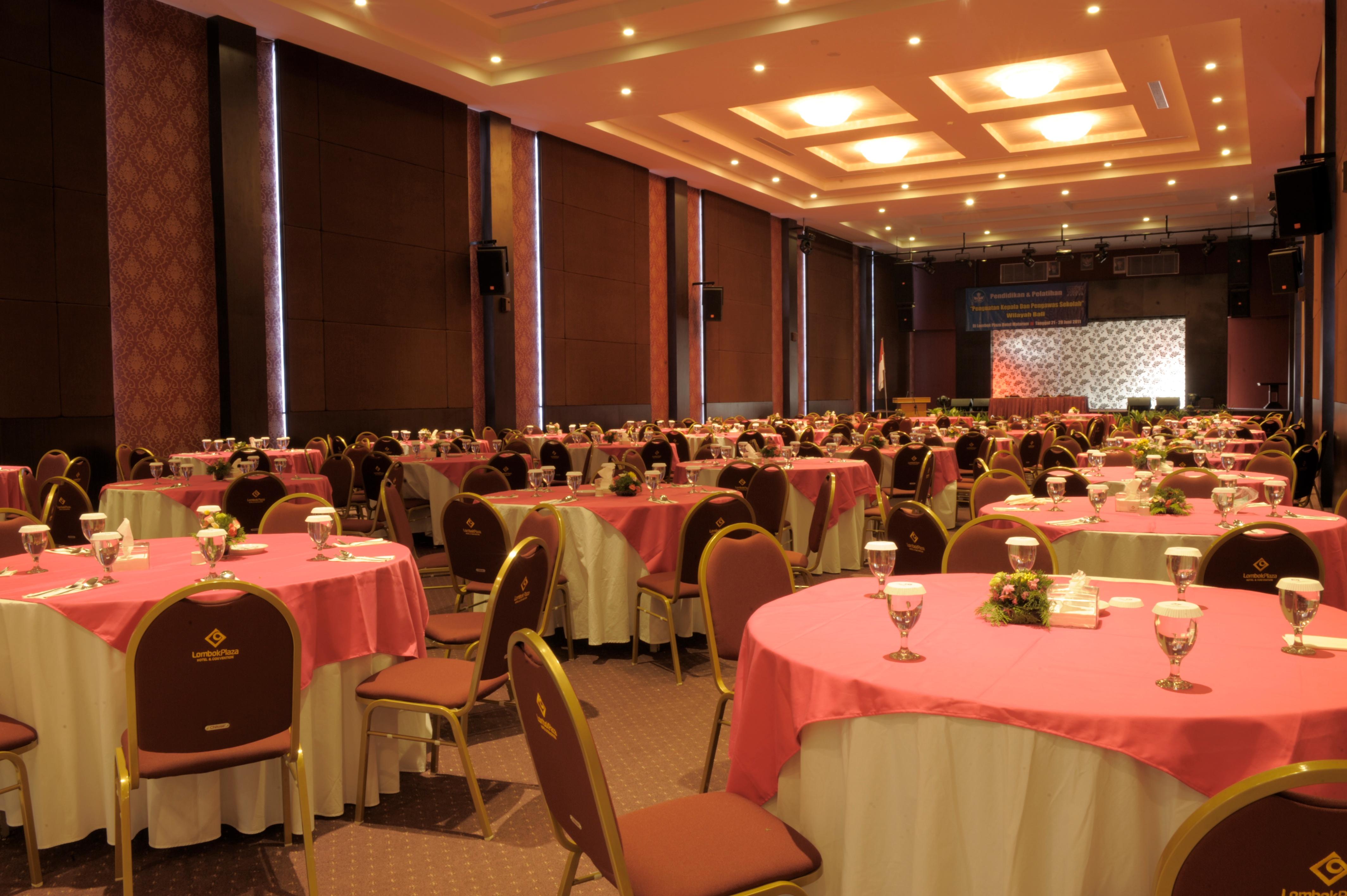 ลอมบอค พลาซ่า โฮเต็ล Hotel มาตารัม ภายนอก รูปภาพ