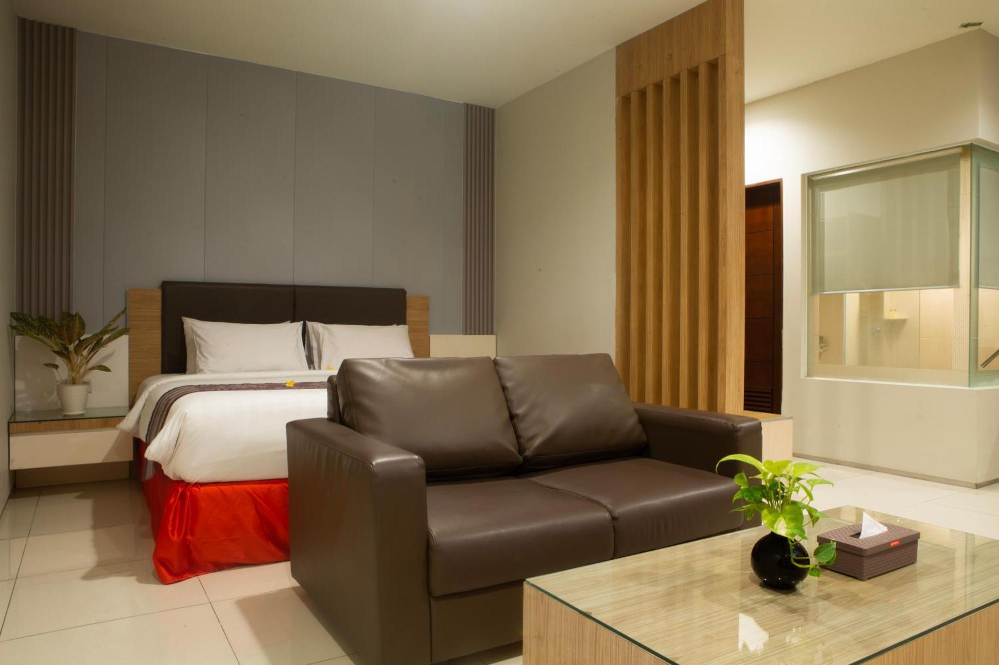 ลอมบอค พลาซ่า โฮเต็ล Hotel มาตารัม ภายนอก รูปภาพ