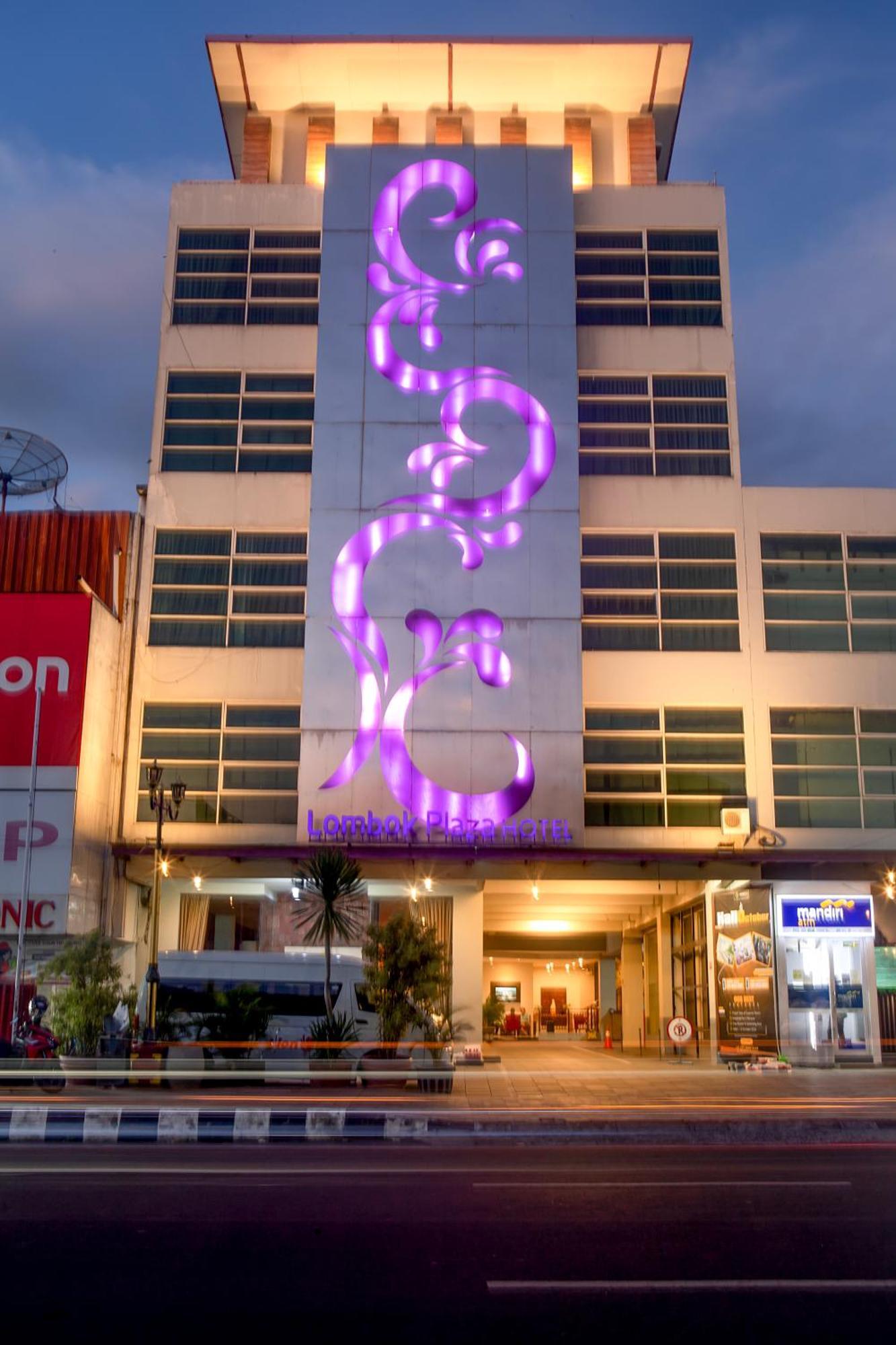 ลอมบอค พลาซ่า โฮเต็ล Hotel มาตารัม ภายนอก รูปภาพ