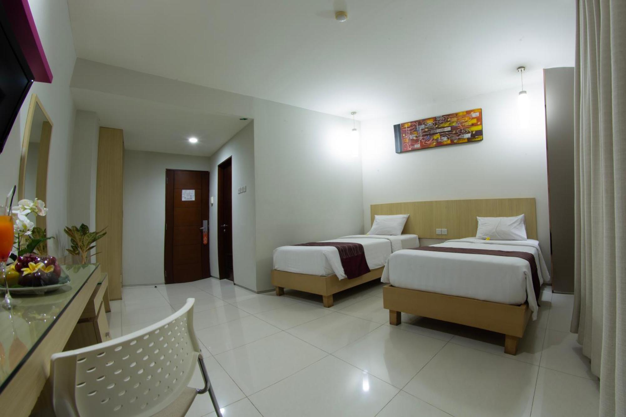 ลอมบอค พลาซ่า โฮเต็ล Hotel มาตารัม ภายนอก รูปภาพ