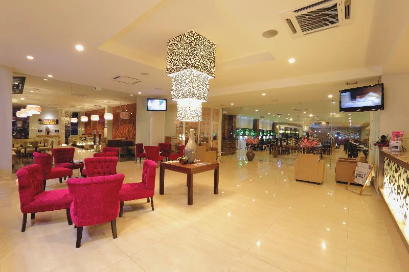 ลอมบอค พลาซ่า โฮเต็ล Hotel มาตารัม ภายนอก รูปภาพ